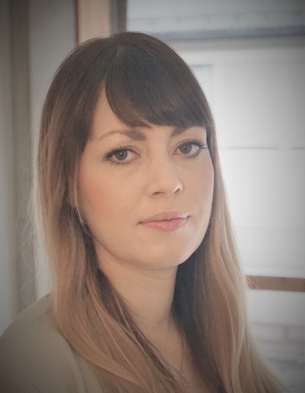 Anja Olafsen2.jpg